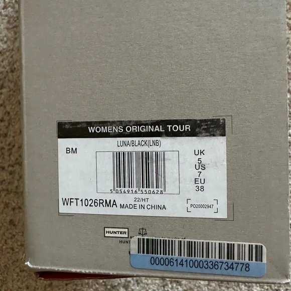 Hunter Tour Rain Boots - Picture 4 of 11